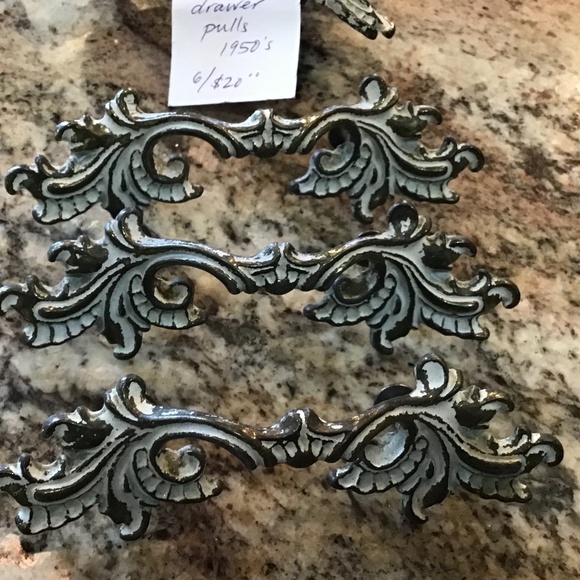 Brass drawer pulls - Picture 3 of 6